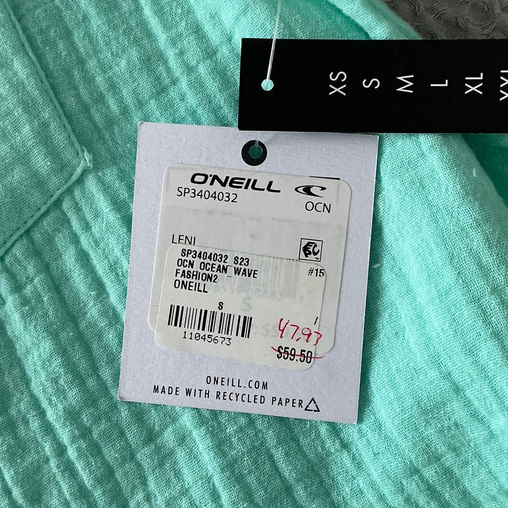 O'Neill Cotton Gauze Button-up Blouse in Ocean Wave NWT size small - Picture 4 of 10